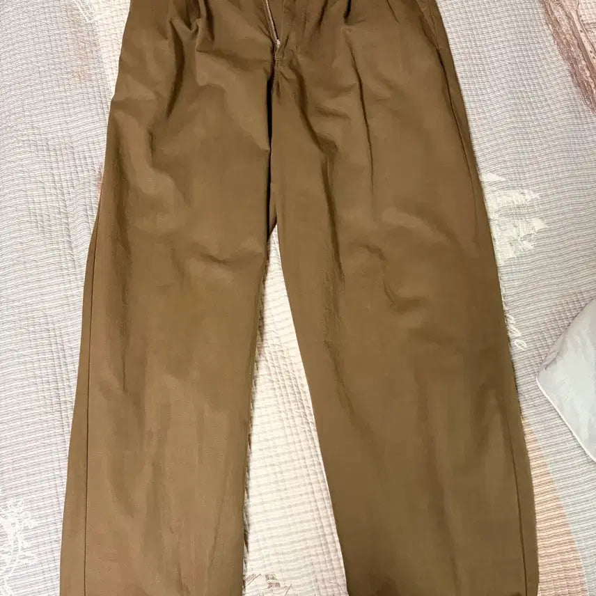 [BUNJANG] Pottery Two Pleats Wide Chino Pants Brown Size 2 / 포터리 투플리츠 와이드 치노 브라운 2사이즈