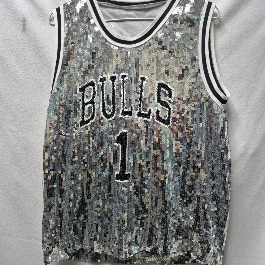 [BUNJANG] Chicago Bulls Sequin Basketball Jersey (L) / 시카고 불스 농구 유니폼 스팽글 L 그 외 3천9백
