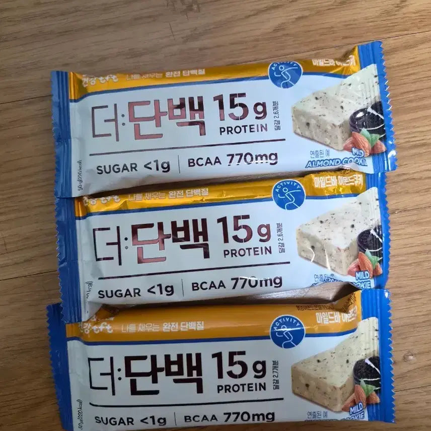 [BUNJANG] The Dank Protein Bar Almond Cookie Flavor (3-Pack Bundle) / 더단백 15g 프로틴바 아몬드 쿠키맛 3개 일괄