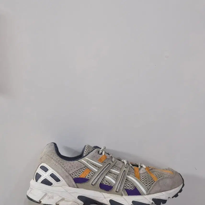 [BUNJANG] Asics Gel-Sonoma 15-50 Wood Crepe Cream Running Shoes / [280] 아식스 젤소노마 15-50 우드크레페크림ㅡ단종매물