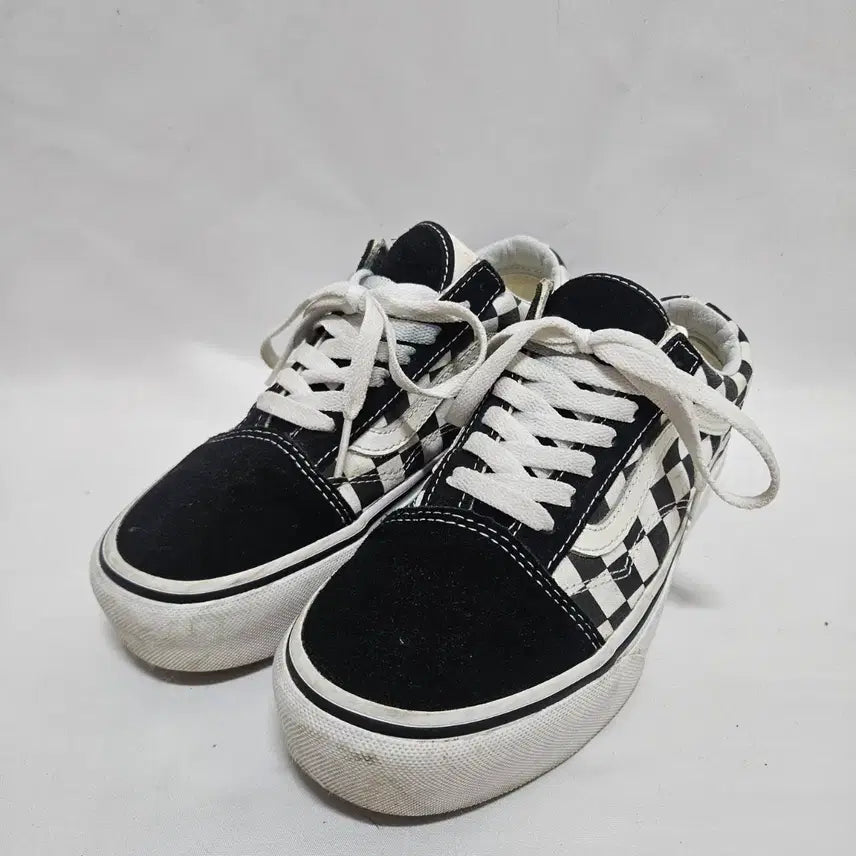 [BUNJANG] Vans Old Skool Checkerboard Sneakers (220) / 반스 올드스쿨 체커보드 스니커즈 220
