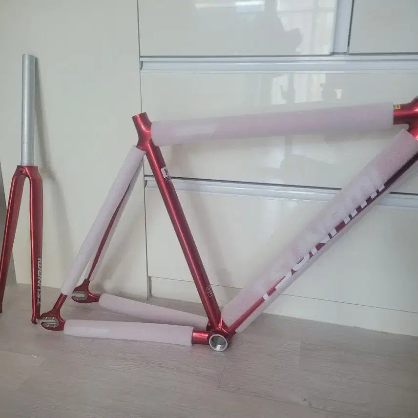 [BUNJANG] Tsunami Red Wine Frameset (Medium) / 쓰나미 프레임셋 찐 무하자