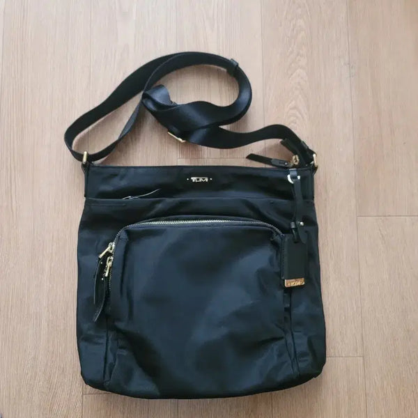 [BUNJANG] Tumi Voyageur Crossbody Bag / 투미 크로스백