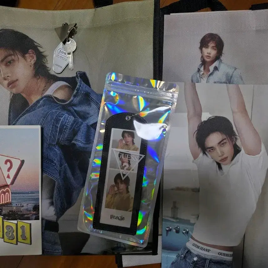 [BUNJANG] GUESS Hyunjin Tarpaulin Bag Set with Photobook, Denim Photocard, and Keyring / GUESS 현진 타포린백2개 +화보+데님포카+키링