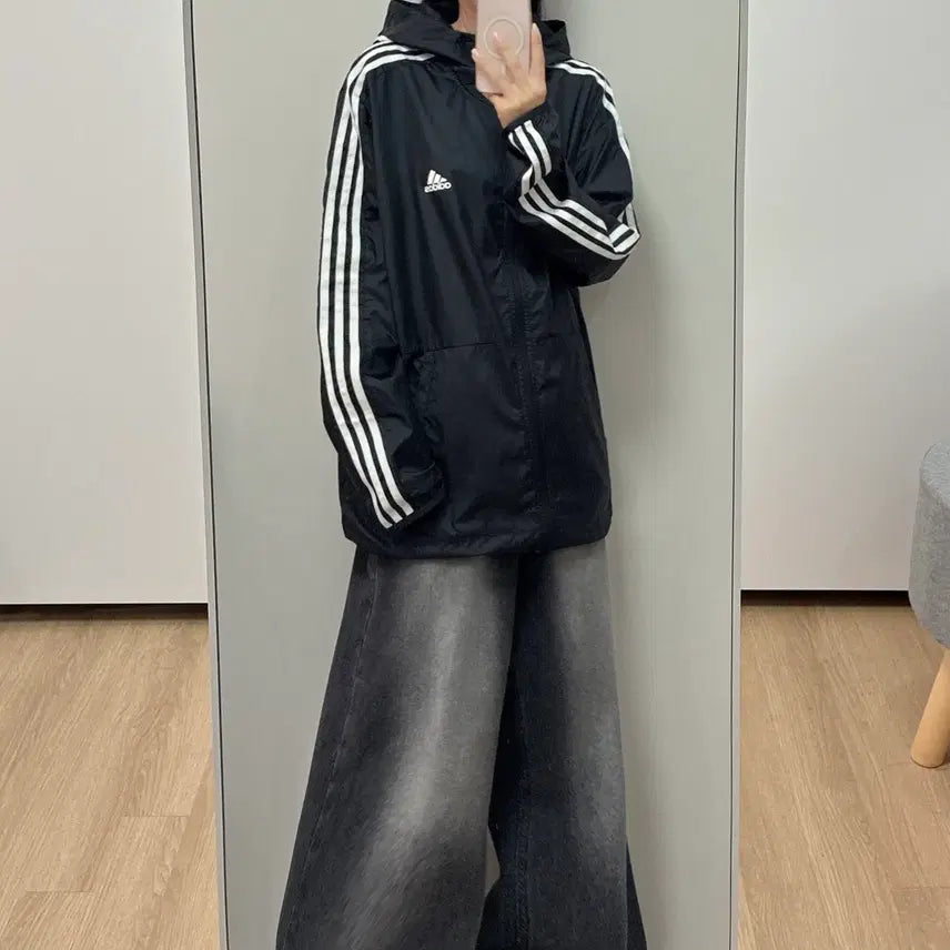 [BUNJANG] Adidas Woven 3-Stripes Black Hooded Windbreaker Jacket / 아디다스 우븐 삼선 블랙 후드 바람막이 자켓