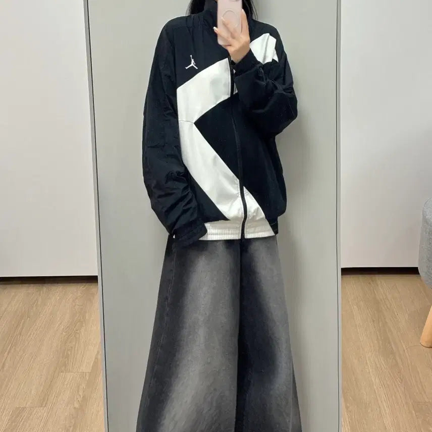 [BUNJANG] Nike Air Jordan Wings Diamond Oreo Windbreaker Jacket / 나이키 에어조던 윙스 다이아몬드 오레오 바람막이 자켓