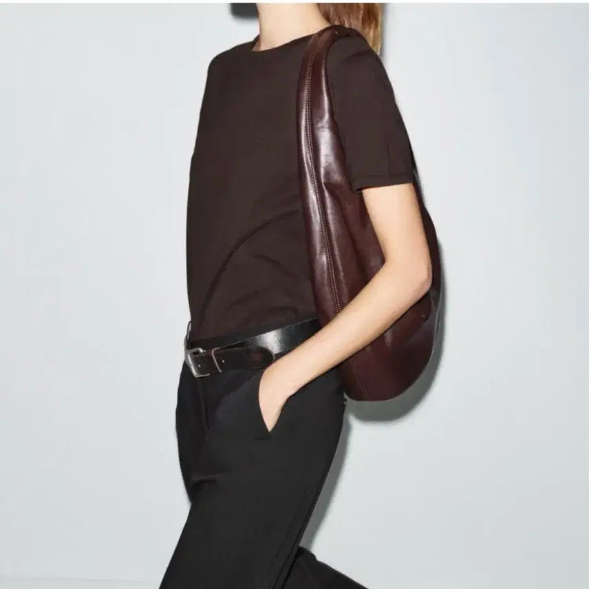 [BUNJANG] Zara Side Zip Maxi Bucket Bag / 자라 측면지퍼맥시버킷백 zara