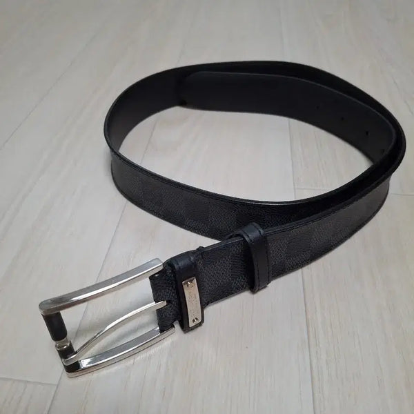 [BUNJANG] Louis Vuitton Damier Graphite Men's Belt M9014 / (정품) 루이비통 다미에 그레파이트 남성 벨트 m9014 90/36