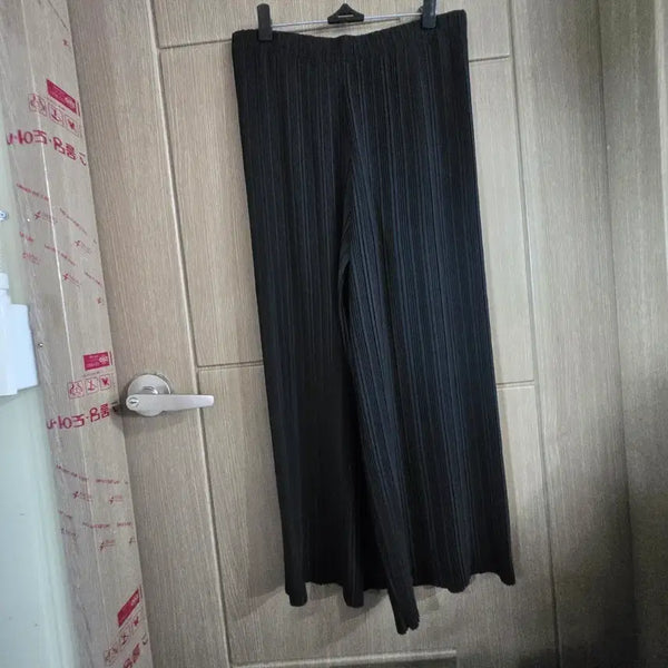 [BUNJANG] Pleated Wide Pants Black / 플리츠 와이드 팬츠 블랙