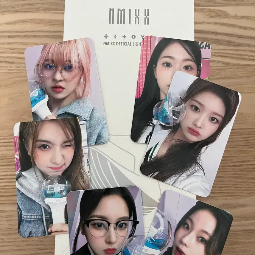 [BUNJANG] NMIXX Lightstick + Photocard Set / 엔믹스 응원봉 + 포카 세트 양도 판매 믹스틱 설윤 배이 해원 규진 지우