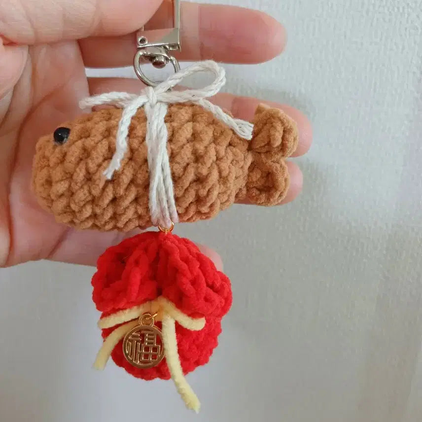 [BUNJANG] Handmade Knitted Pollack Fortune Pouch Keychain / 액막이명태 복주머니 뜨개키링