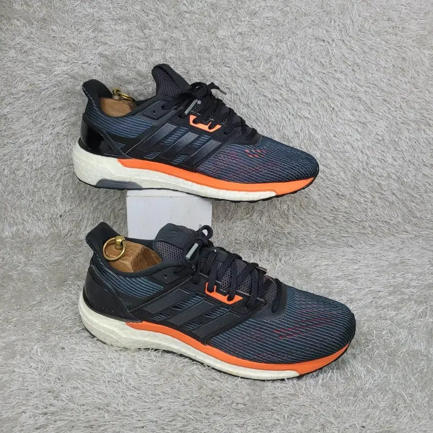 [BUNJANG] Adidas Supernova Utility Sneakers / 구제짱짱맨 270 아디다스 수퍼노바 유틸리티 스니커즈