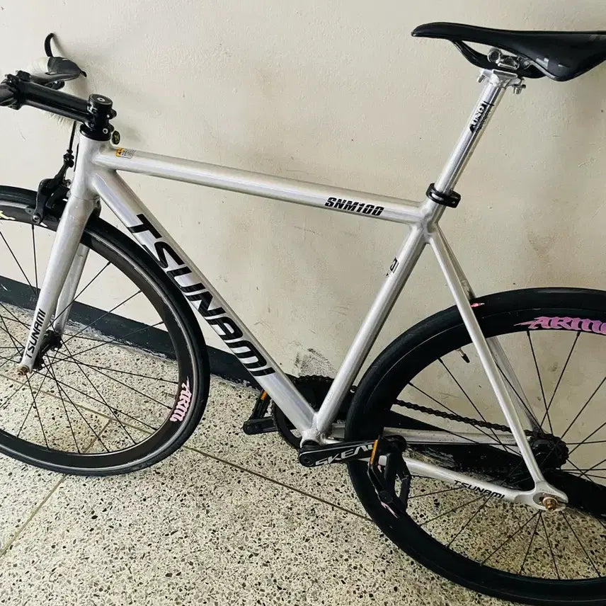 [BUNJANG] Tsunami Silver Full Bike / 쓰나미 실버 완차