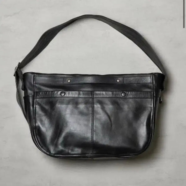 [BUNJANG] CCU 26SS Newspaper Bag Large / ccu 26ss 뉴스페이퍼백 라지