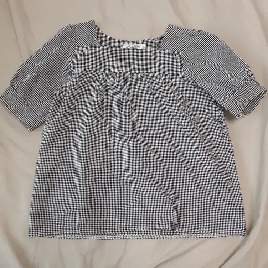[BUNJANG] Checkered Square Neck Puff Blouse / 체크 스퀘어넥 퍼프 블라우스