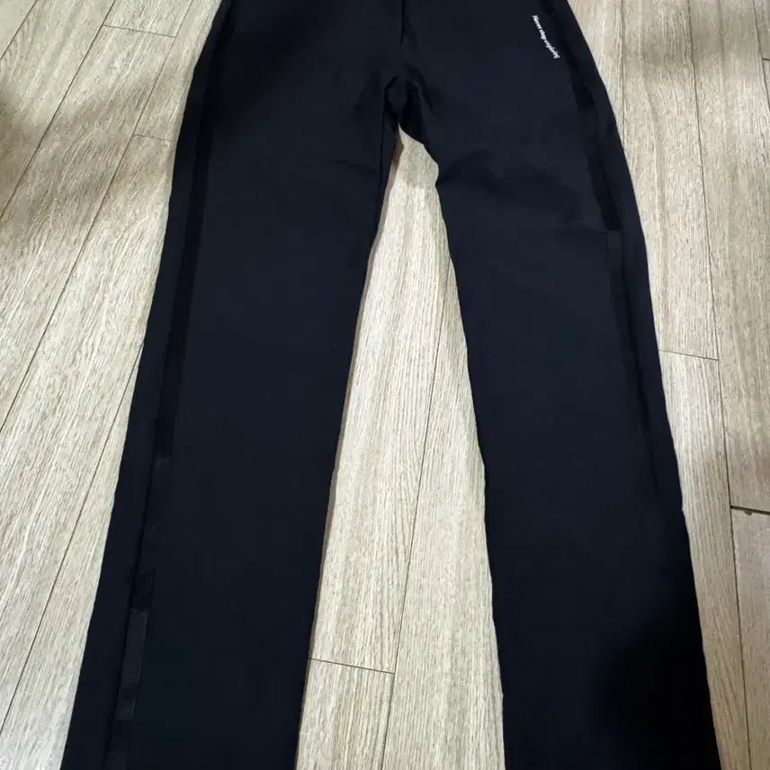 [BUNJANG] The North Face Women's Black Pants / 노스페이스 여성 블랙 팬츠 간절기용 새상품