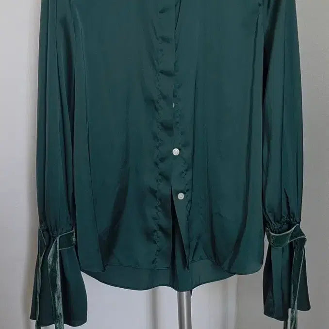 [BUNJANG] Calvin Klein Blouse / 38 캘빈클라인 블라우스