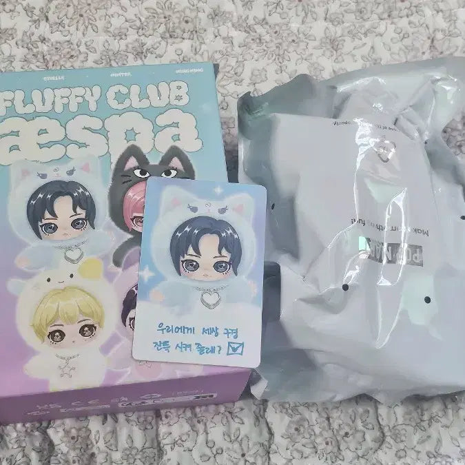 [BUNJANG] aespa Karina Popmart Doll Sealed / (무료배송) 팝마트 에스파 카리나 인형 미개봉