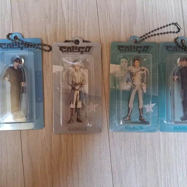 [BUNJANG] PLAVE Kalpatu Kaligo 2 Bon Savvy Acrylic Miniature Keychain Bundle Set / 원가) 플레이브 칼파투 칼리고2 본새비지 아크릴 미니어처 키링