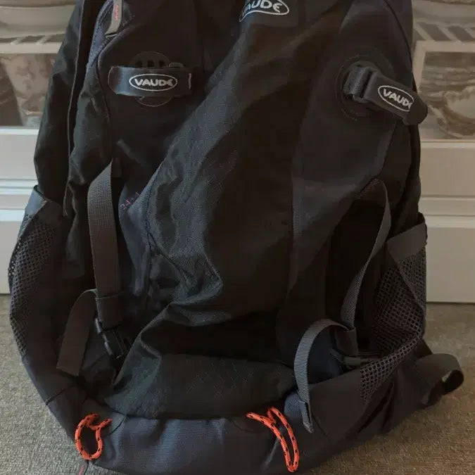 [BUNJANG] Vaude Wizard Air 24+4 Backpack Black / 바우데 백팩 검정색
