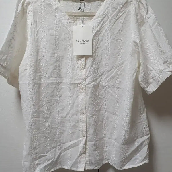 [BUNJANG] Celebshop 25SS Embroidered Punching Blouse White / <새상품> 셀렙샵 25SS 자수 펀칭 블라우스 77