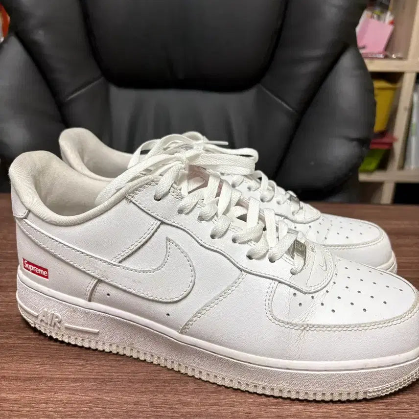[BUNJANG] Nike Air Force 1 Low Supreme Sneakers / 나이키 에어포스 1 로우 슈프림 슈프림 에어포스