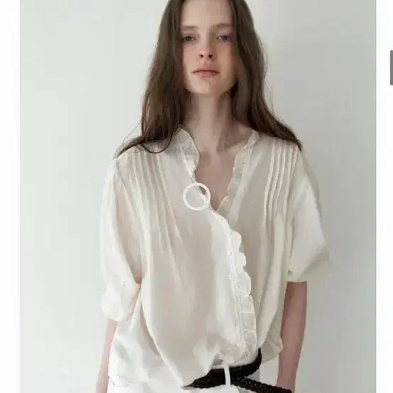[BUNJANG] The L.I.L. Blouse / 더 릴 블라우스