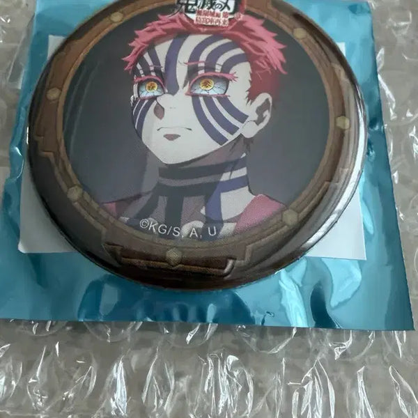 [BUNJANG] Demon Slayer: Mugen Train Arc Collaboration Cafe 3rd Edition Can Badge - Akaza / 귀멸의 칼날 극장판 무한성편 귀칼 굿즈 콜라보 카페 3탄 캔 뱃지