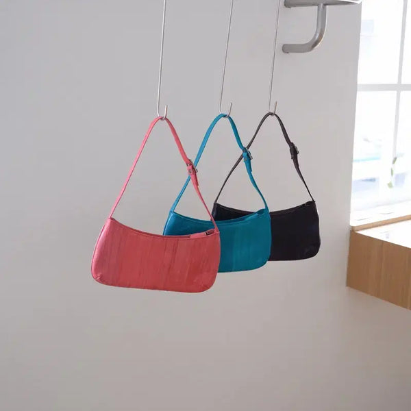 [BUNJANG] The Buttercream Mini Hobo Bag Black / 더버터크림 미니 호보백 숄더백 블랙