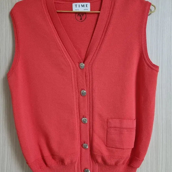 [BUNJANG] Time Women's V-Neck Button-Detail Vest Coral Pink / 타임 여성 베스트 코랄 핑크
