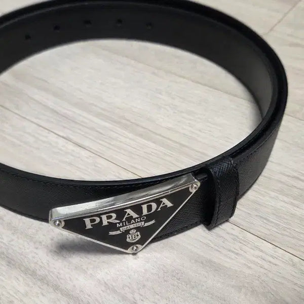 [BUNJANG] Prada Leather Belt / 프라다 벨트