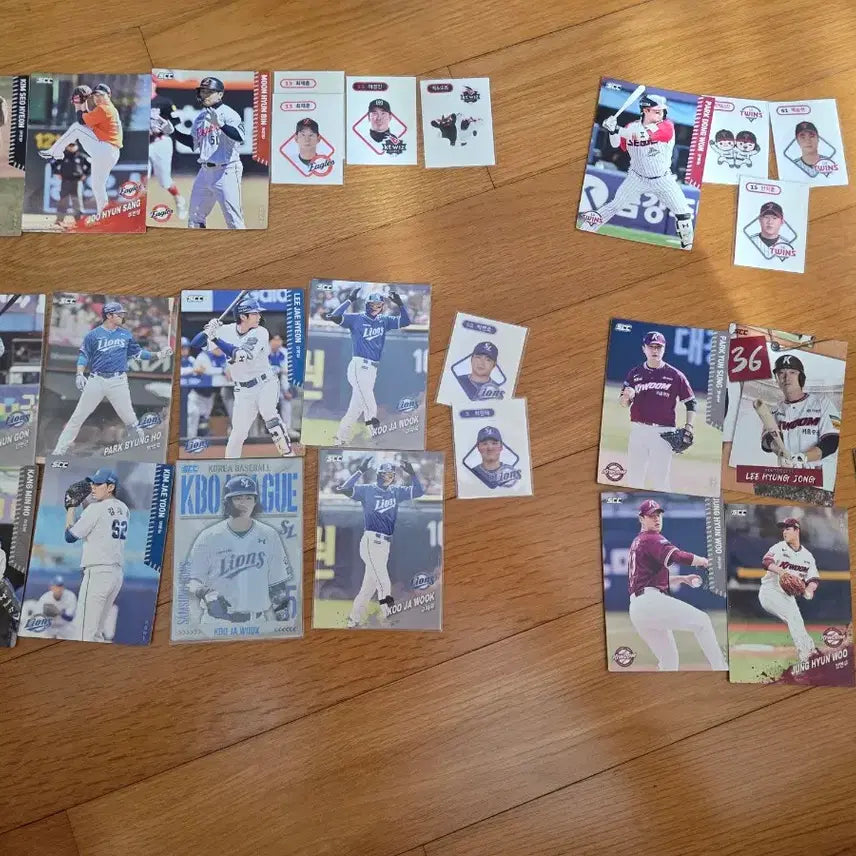 [BUNJANG] KBO Baseball Card Ttibu-seal / KBO 야구 카드,띠부씰 교환/판매