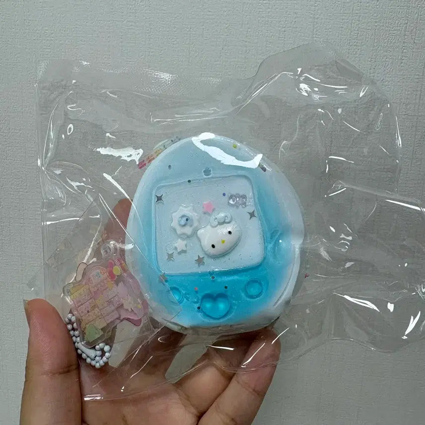 [BUNJANG] Handmade Squishy Kitty Tamagotchi / 수제말랑이 기기괴괴 키티 다마고치 팝니다.