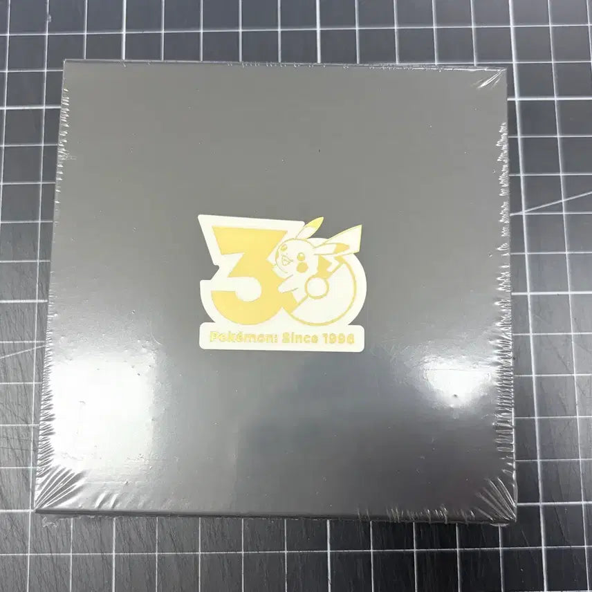 [BUNJANG] Pokemon 30th Anniversary July Badge / 포켓몬 온라인 스토어 30주년 기념 7월 뱃지