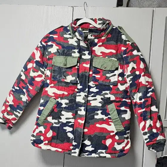 [BUNJANG] Khaki, Navy, Red Mixed Field Jacket Padded Coat / 빨강 네이비 카키가 섞인 야상 패딩