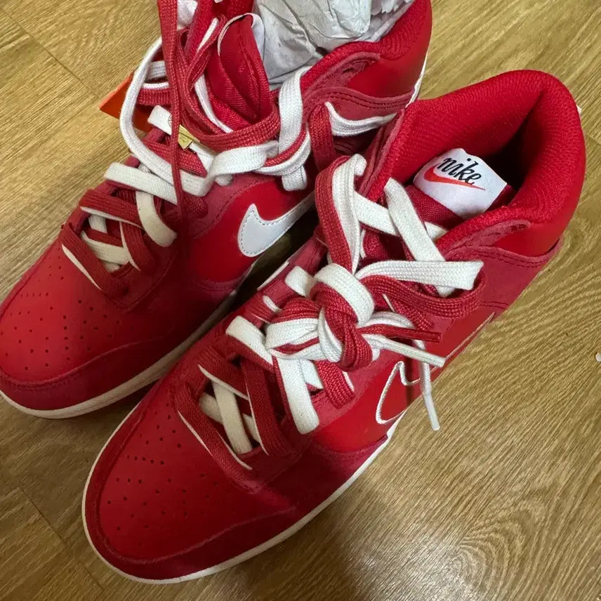 [BUNJANG] Nike Dunk High First Use University Red Shoes (260mm) / 나이키 덩크 하이 퍼스트 유즈 유니버시티 레드 260