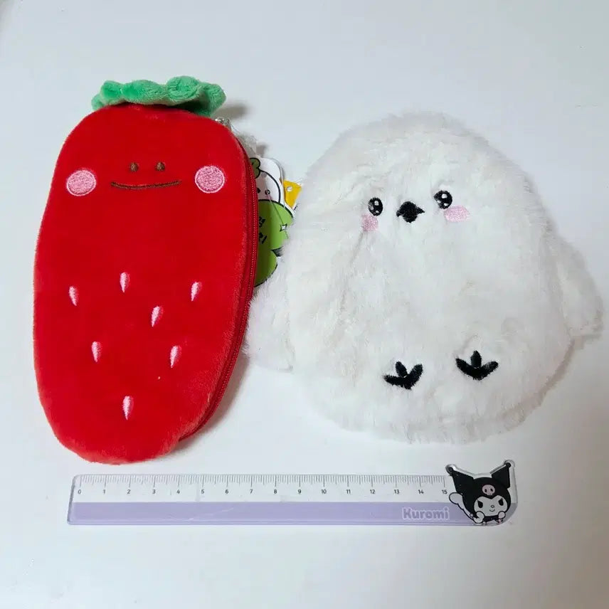 [BUNJANG] Daiso Korea Pouch Set (2 pcs) - Strawberry & Oriental Hobby Bird / 한국 다이소 털 파우치 2개 세트 (택ㅇ) 딸기& 뱁새