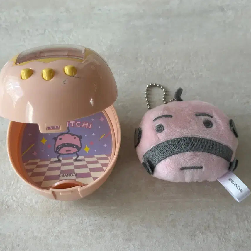 [BUNJANG] Tamagotchi Oyajitchi Carry Case & Doll Set / 다마고치 오야지치 캐리케이스 인형 세트