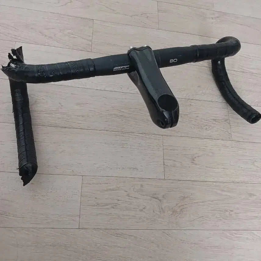 [BUNJANG] Zipp Service Course Handlebar + Alloy Carbon Stem / 짚 섶코 핸들+알리 카본스템 급처