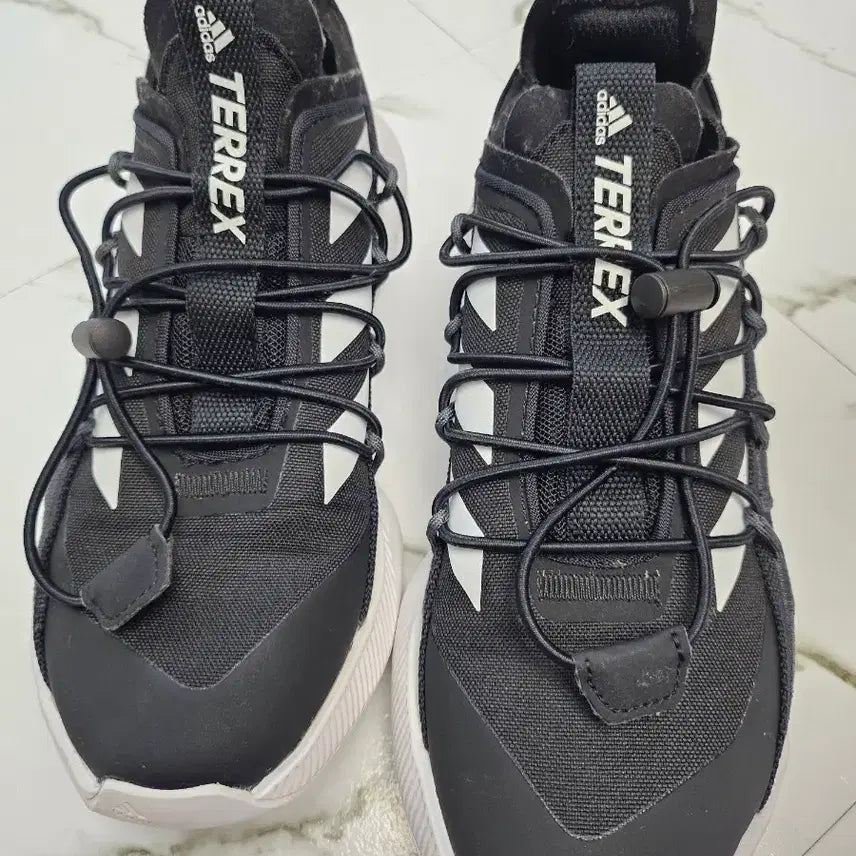[BUNJANG] Adidas Terrex Voyager 21 Core Black Chalk White / 아디다스 테렉스 보이저 21 코어 블랙 초크 화이트