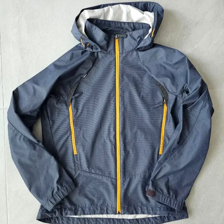 [BUNJANG] Lafuma Windbreaker Size 95 / 라푸마 바람막이 95사이즈