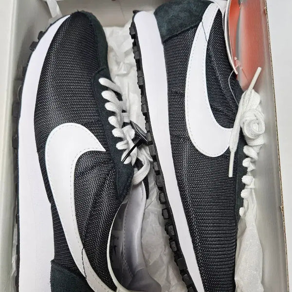 [BUNJANG] Nike LE-1000 Sneakers Black White 270 / 나이키  운동화 LE-1000   블랙 화이트 270