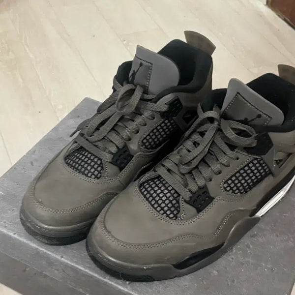 [BUNJANG] Air Jordan 4 Retro Cave Stone & Black Sneakers / 조던4 레트로 케이브 스톤 앤 블랙