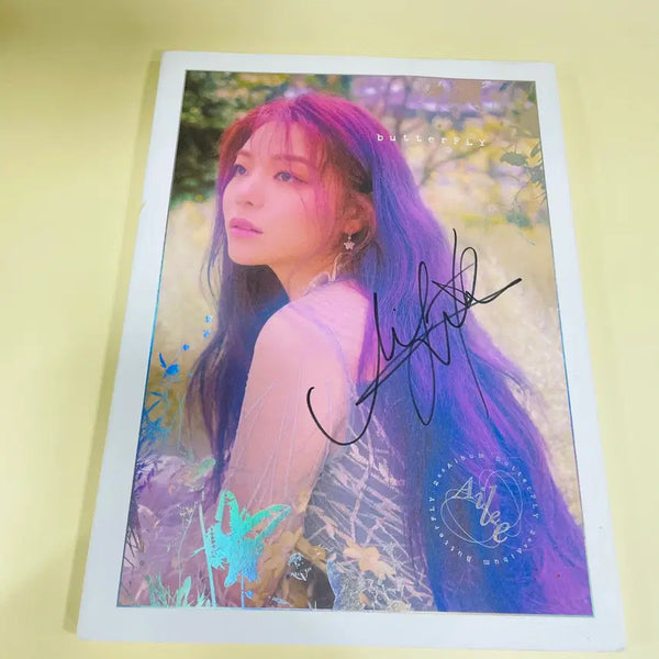 [BUNJANG] Ailee Autographed Official 2nd Album "butterFLY" (PROMOTIONAL / NOT FOR SALE) with Photocard / [친필싸인앨범] 에일리 AILEE 정규 2집 butterFLY (비앨, 포토카드 포함)