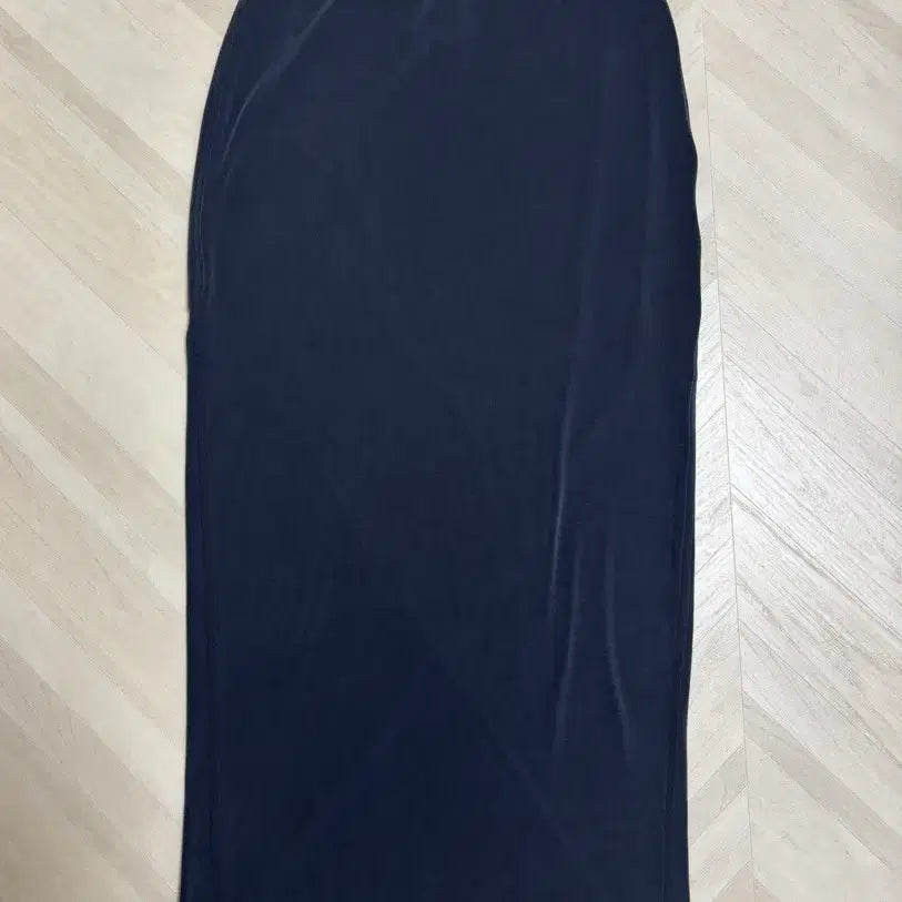 [BUNJANG] Lululemon Long Skirt with Back Slit (Size XS) / 룰루레몬 치마(정품)