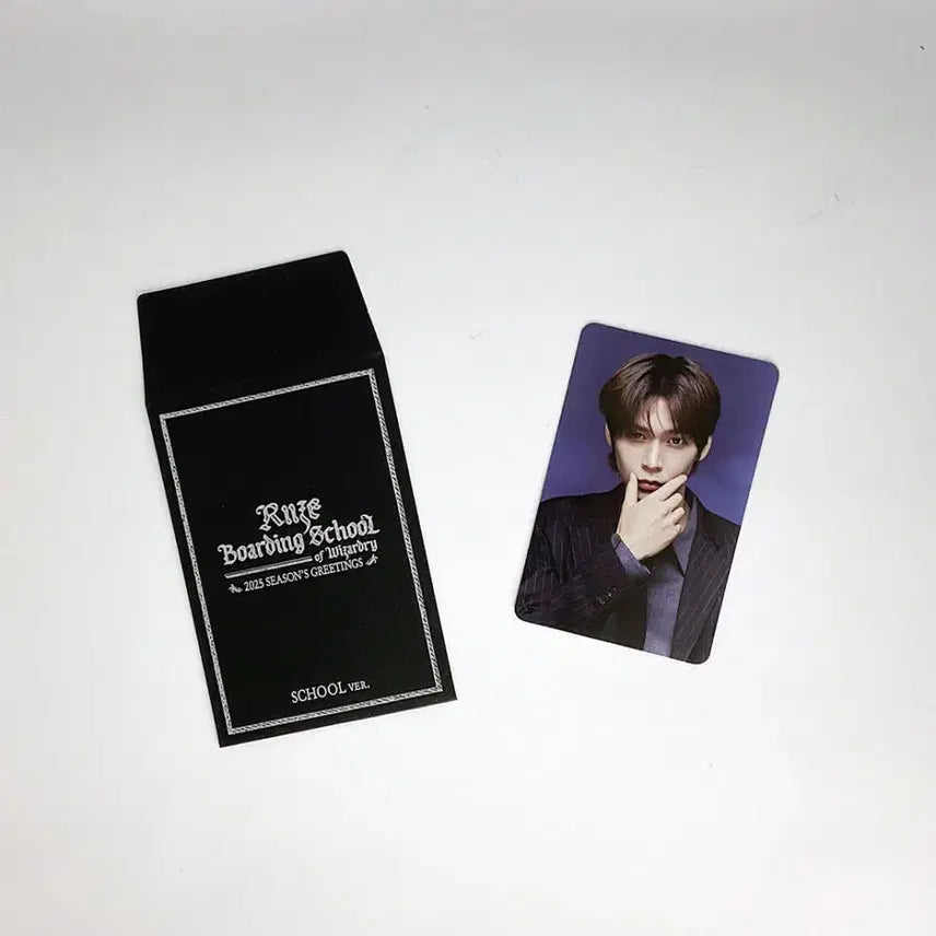 [BUNJANG] RIIZE Eunseok 2025 Season's Greeting Photocard A_1 / 라이즈 은석 2025 시즌그리팅 포토카드 A_1 RIIZE EUNSEOK 2025 SEASON'S GREETING PHOTOCARD A_1