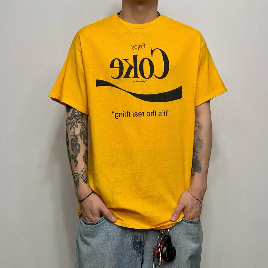 [BUNJANG] USA Vintage Coca-Cola Yellow Graphic T-Shirt / USA 미국빈티지 코카콜라 빈티지 반팔티셔츠