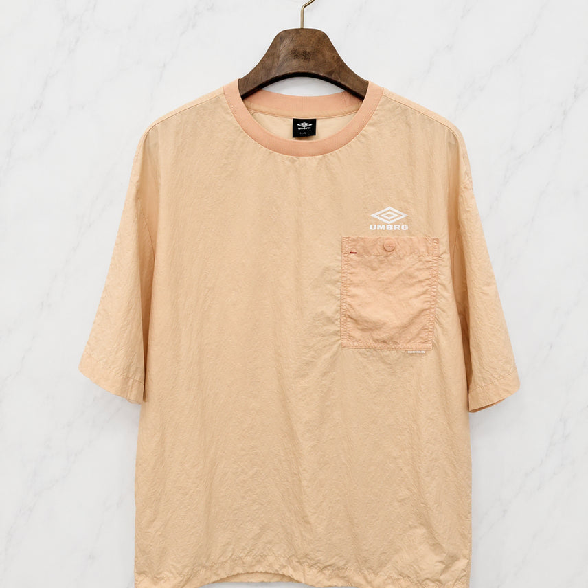 [BUNJANG] Umbro 90s Oversized Half Sleeve Windbreaker T-Shirt / 90,S,넉넉사이즈 )) UMBRO 엄브로 바람막이 반팔티셔츠!~