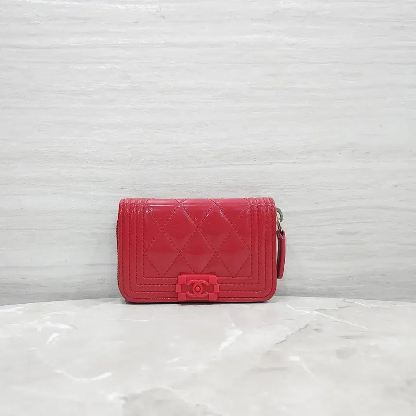 [BUNJANG] Chanel CC Logo Pink Patent Chevron Zip Card Holder / 샤넬 CC로고 핑크 페이던트 쉐브론 지퍼 카드지갑