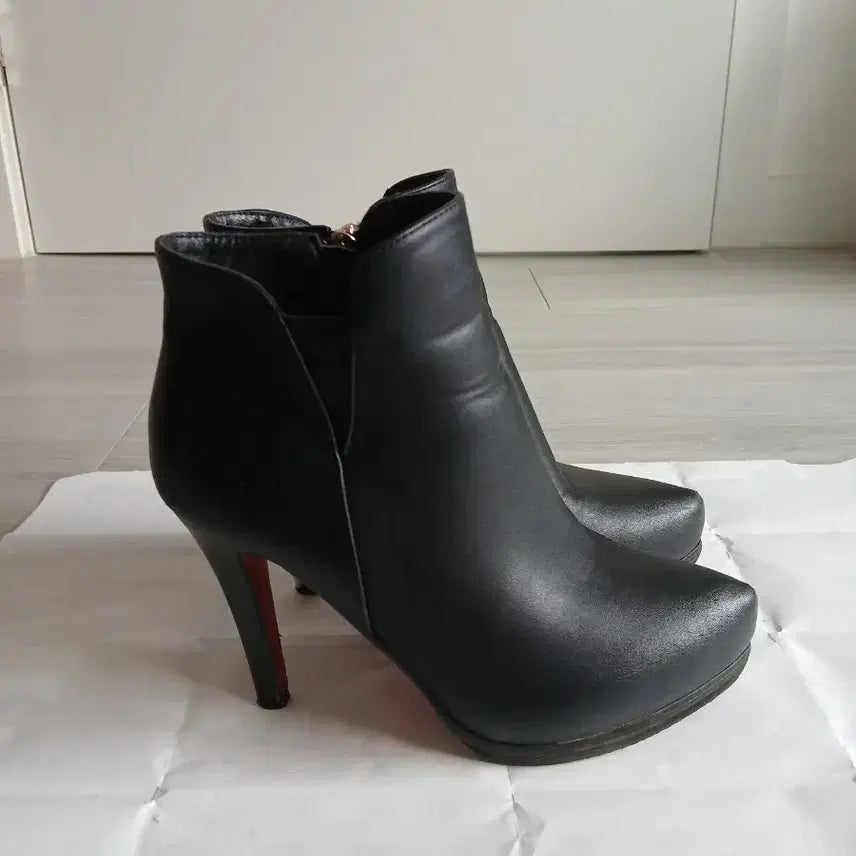 [BUNJANG] Black Leather High Heel Ankle Boots Size 230 / 검정부츠 부티부츠 하이힐 사이즈 230